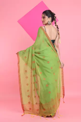Light green cotton saree with texture pattern