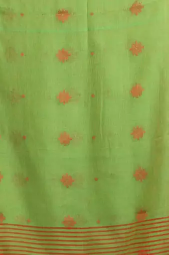 Light green cotton saree with texture pattern