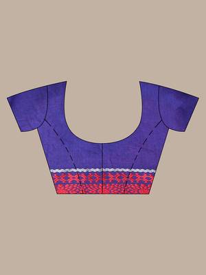 Blue cotton saree with texture borders 5