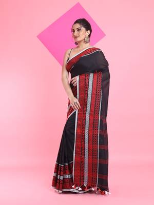 Black cotton saree with texture borders 2