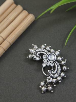 Silver Oxidised Non-Piercing Floral Design Maharashtrian Nath 1