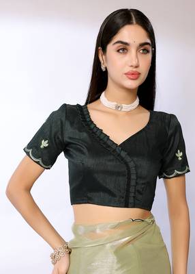 Green Embroidered Chiffon Designer Saree With Blouse 4