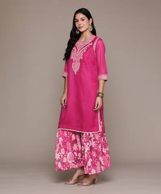 Aarke magenta embroidered kurta with sharara and dupatta 2