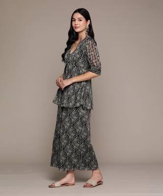 Aarke black chiffon printed kurti with palazzo 3