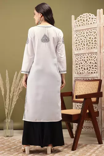 Hand Embroidered White Cotton Lucknowi Chikankari Indian Women Straight Kurta