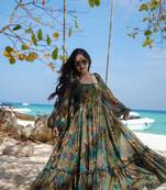 Multy smart and looks georgette fabric graceful partywear gown