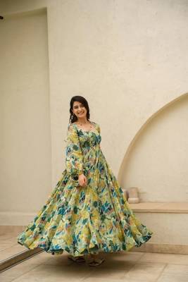 Multy smart and looks chinon graceful partywear gown 3