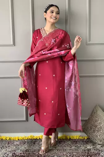 Pretty Red Chanderi Silk Embroidered Kurta Pant Dupatta Set