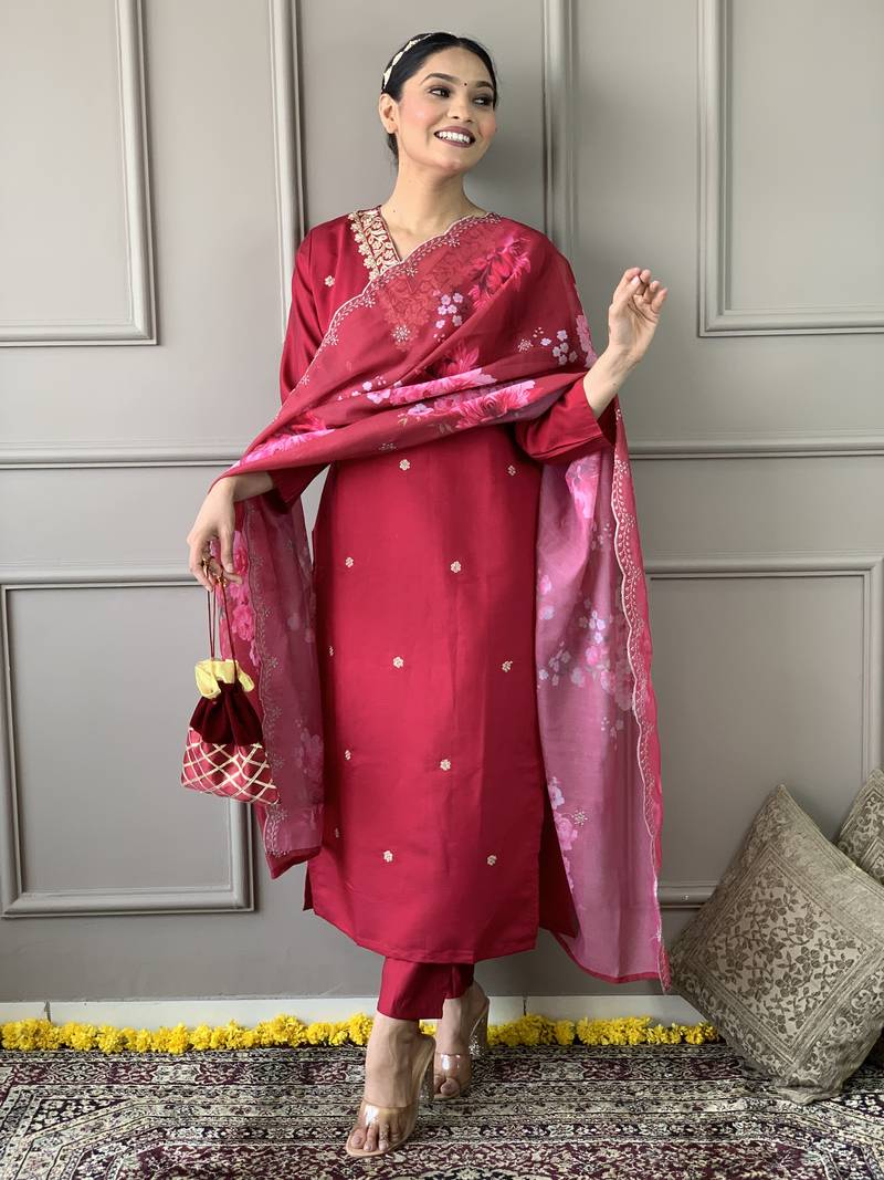 Pretty Red Chanderi Silk Embroidered Kurta Pant Dupatta Set
