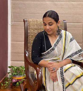 Cotton Saree With Blouse Piece 2