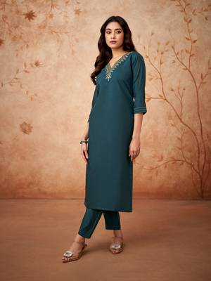 Blue Cotton Silk Fabric Straight Kurta, Pant and Dupatta Set 3