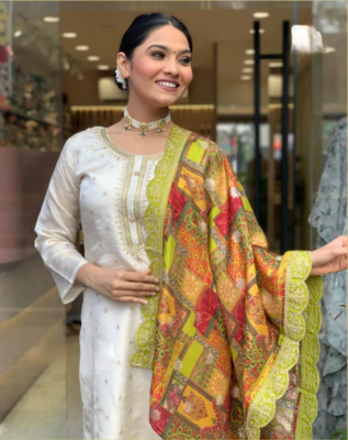 Women Chanderi Cotton Embroidered Kurta Pant Dupatta Set 3