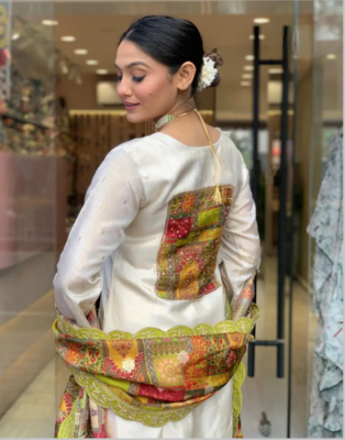 Women Chanderi Cotton Embroidered Kurta Pant Dupatta Set 4