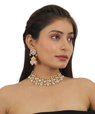 Light Pink Choker Set With White Pearl 2