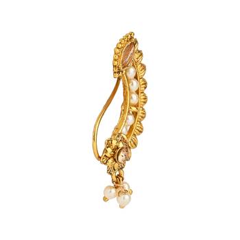 Elegant Non-Piercing Maharashtrian Ethnic Pearl Nath 3