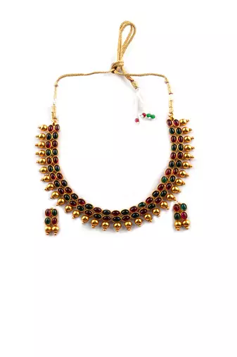 Ruby green kemp studded necklace set