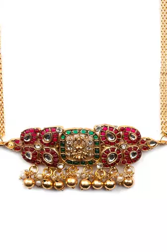 Ruby green kemp chokar set