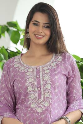 Lavender cotton  embriodery  work straight kurti pant dupatta set 4