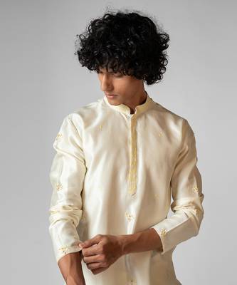 Ivory embroidered satin kurta set 2