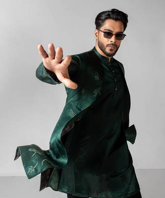 Verdant green embroidered satin kurta jacket set 4