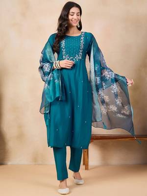 Printed Viscose Rayon Fabric Straight Kurta, Pant and Dupatta Set 1