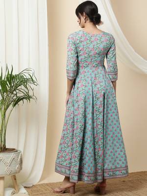 Women Printed Pure Cotton Anarkali Kurta 2