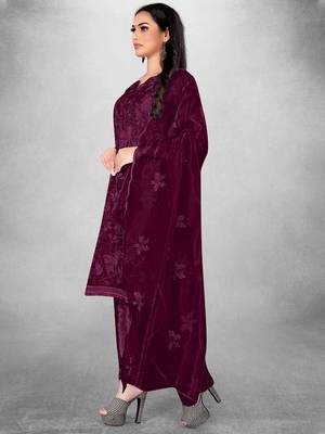 Women's Magenta Organza Silk Floral Printed Suit Dress Material With Organza Dupatta 5