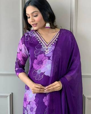Beautiful Silk Embroidered Kurta Pant Dupatta Set 4