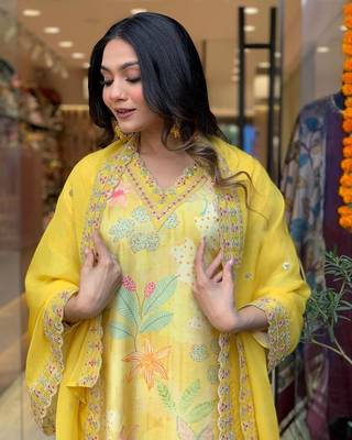 Printed Viscose Rayon Fabric Straight Kurta, Pant and Dupatta Set 5