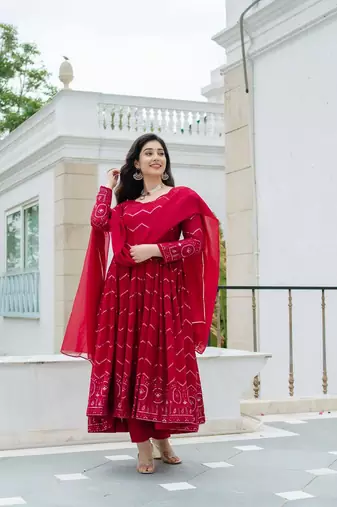 MAROON Faux Georgette PARTY WEAR SUIT SET 