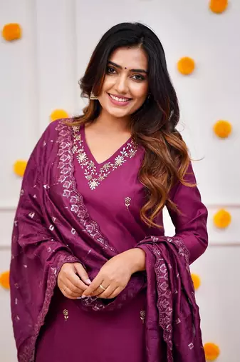 Printed Viscose Straight Kurta Pant and Dupatta Set