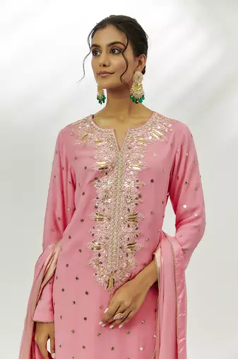 Pastel pink georgette kurta set