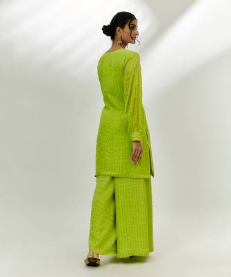 Lime green embroidered kurta set 4
