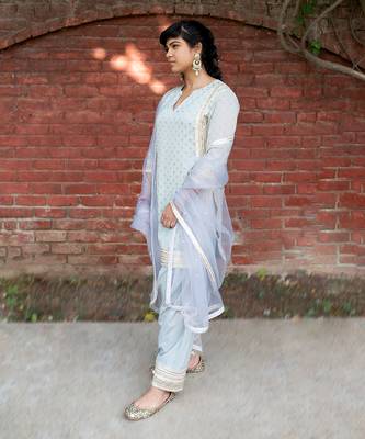 Dusk blue gold embroidery crepe kurta set 3