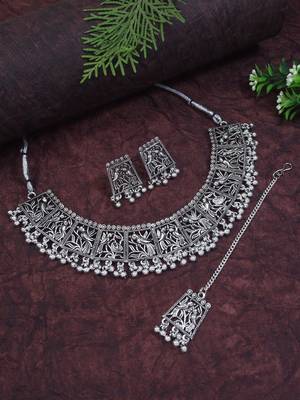 stylish silver oxidised traditional afghani choker necklace jewellery with earring & maang tikka set  1