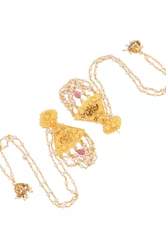 Gold -plated & white pearl jumka earring