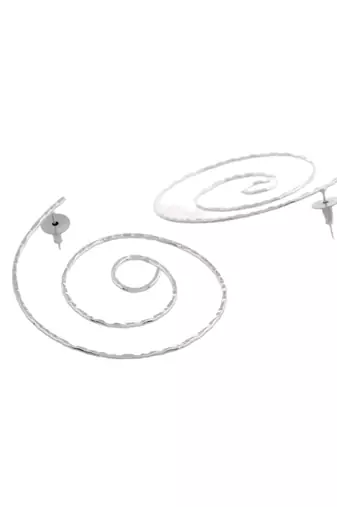 Silver-plated brass circle stud earrings for women