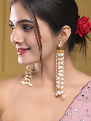 Gold-plated brass & pearl long drop earring 1