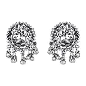 silver oxidised traditional ethnic peacock design choker necklace jewellery set with earrings  4
