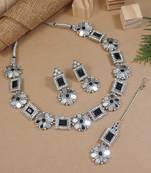 silver plated square shaped floral design necklace jewellery set with earrings 