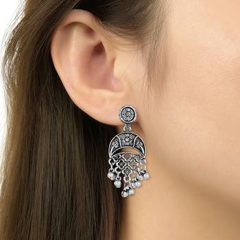 silver oxidised traditional ethnic ghungroo long necklace jewellery set with earrings  4