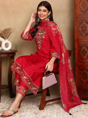 Pink solid silk blend embroidered fancy straight trousers with dupatta 1