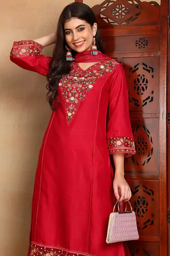 Pink solid silk blend embroidered fancy straight trousers with dupatta