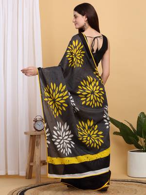 Elegant Floral Mulmul Cotton Block Printed Saree with Blouse Piece 3