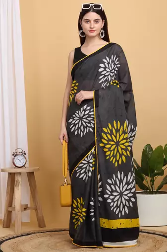 Elegant Floral Mulmul Cotton Block Printed Saree with Blouse Piece