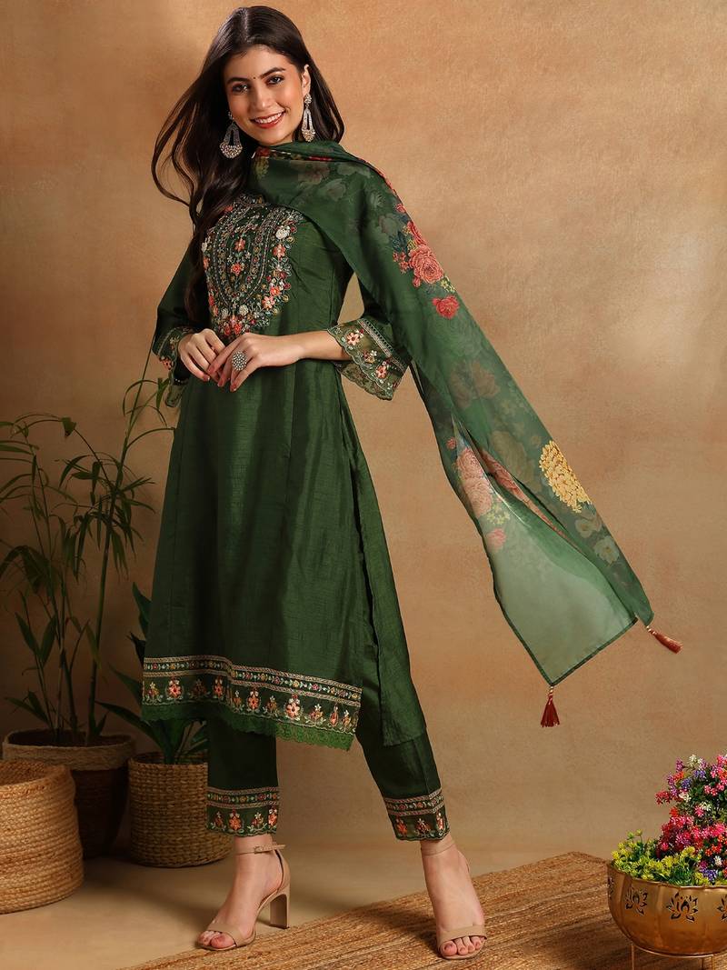 Green embroidered silk blend fancy straight trousers with dupatta