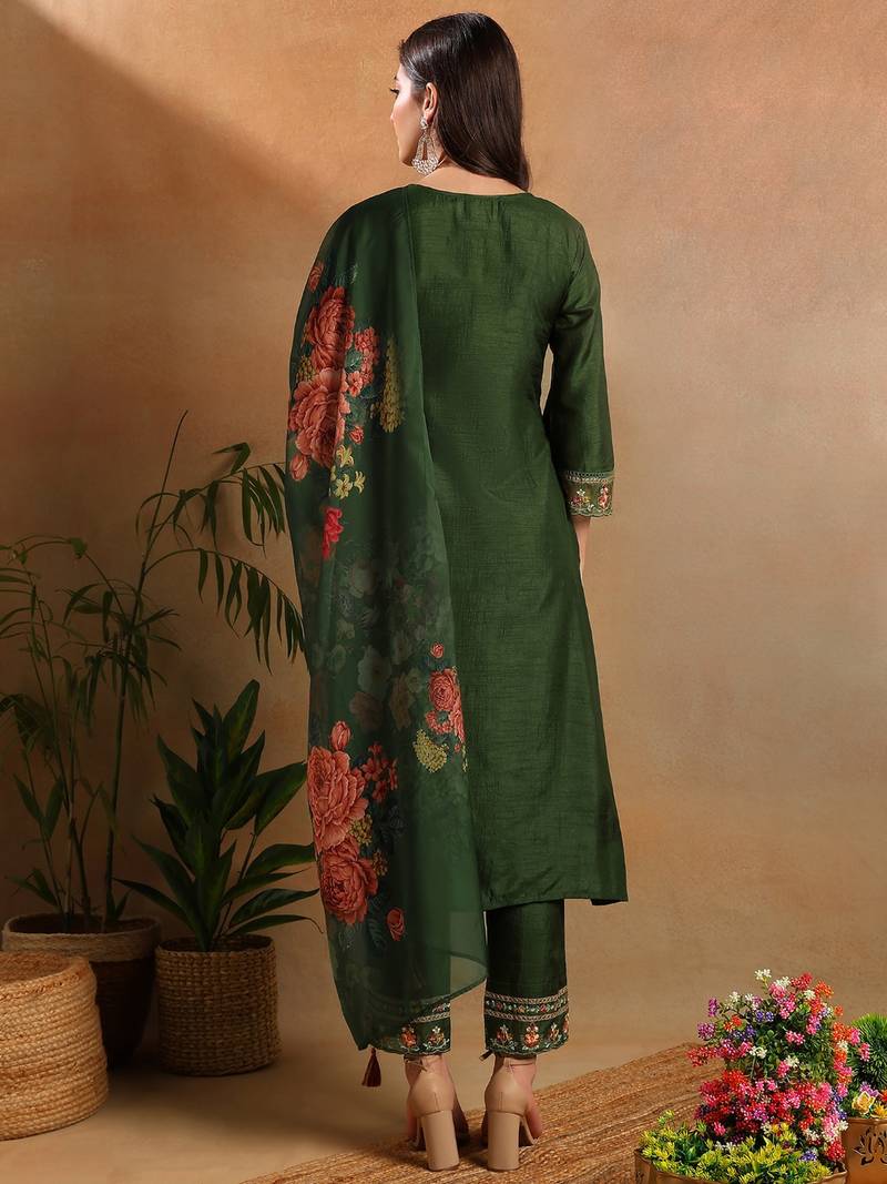 Green embroidered silk blend fancy straight trousers with dupatta