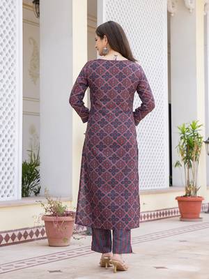 Blue printed cotton blend fancy straight trousers with dupatta 5