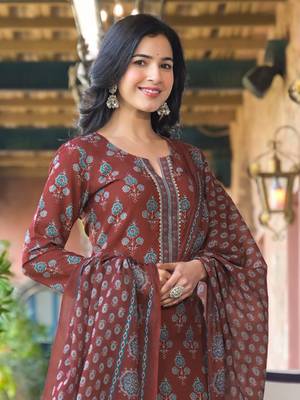 Brown printed cotton blend fancy straight trousers with dupatta 1