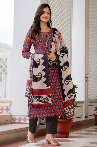 Maroon printed cotton blend fancy straight trousers with dupatta